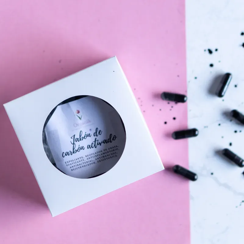 Jabón de carbón activado