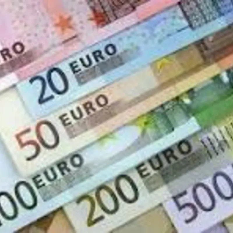 10 EUROS