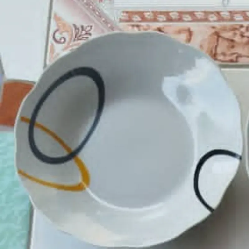 Plato hondo de cerámica