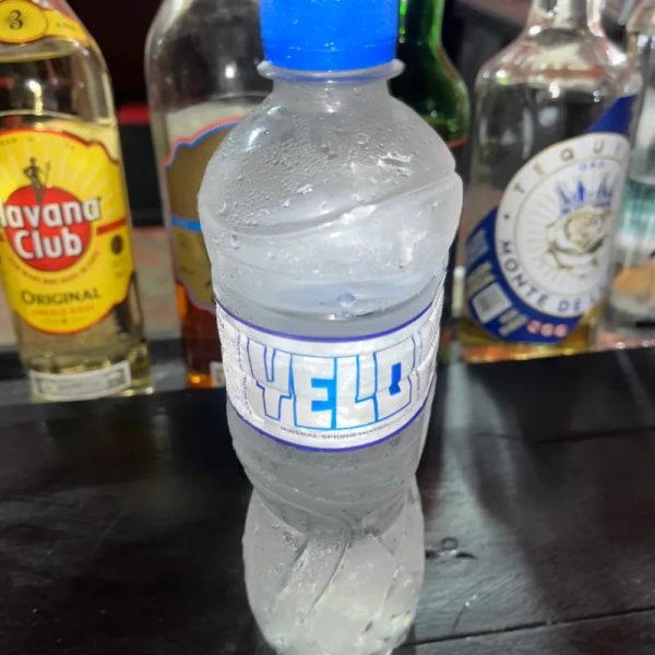 Agua mineral