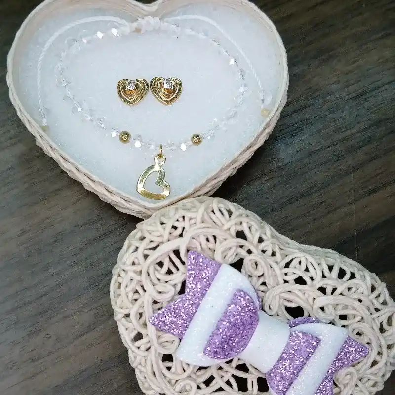 Cofre con accesorios