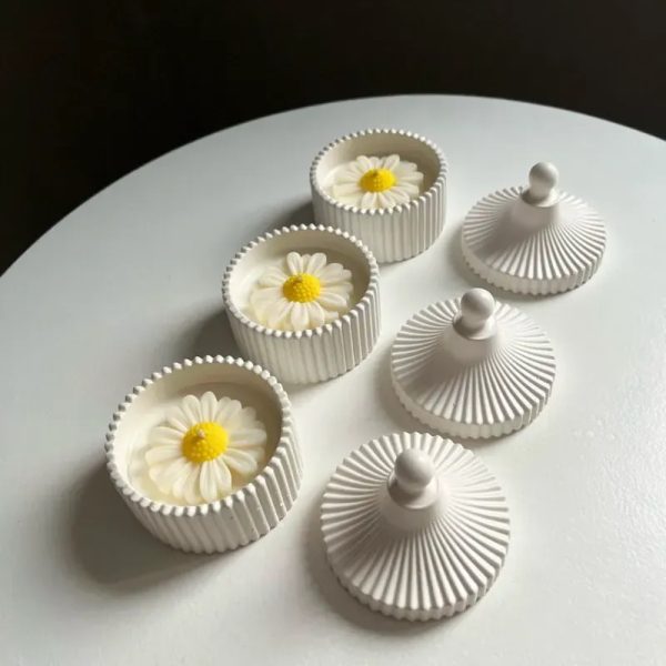 Vela en base de yeso con Tapa