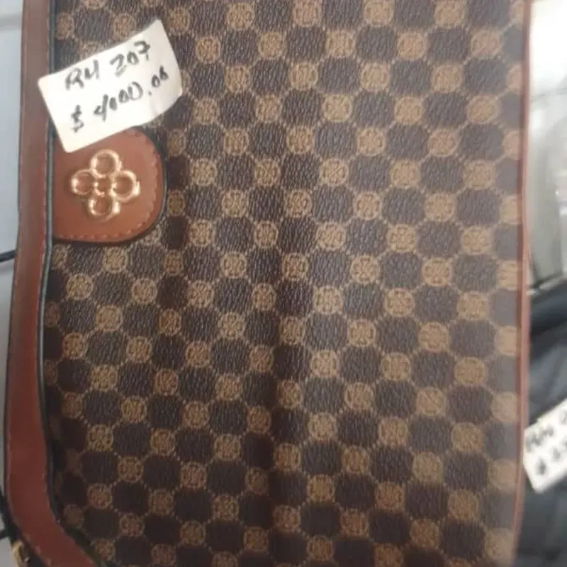 Hermoso Bolso Carmelita