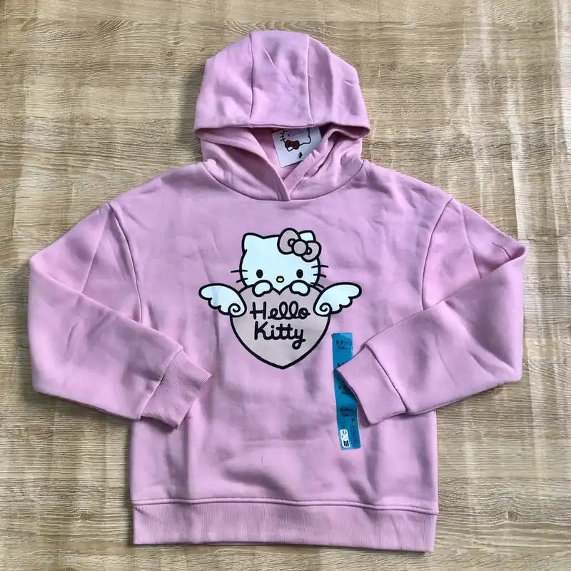 Abrigo con Hello Kitty color rosado