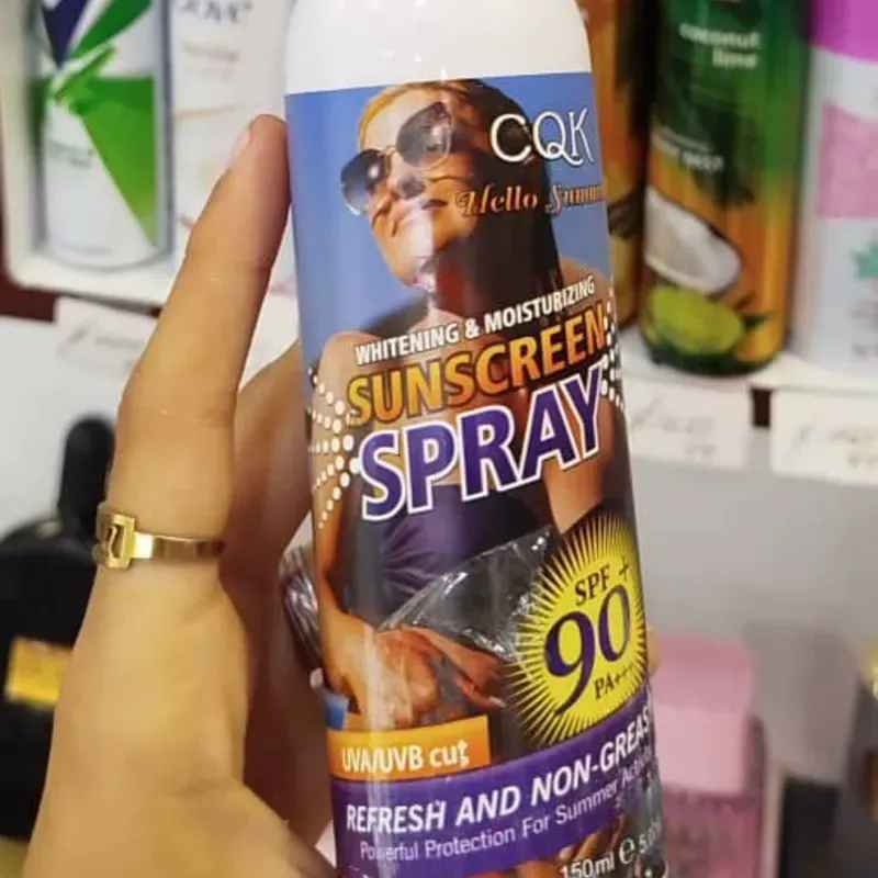 Protector solar en spray no graso