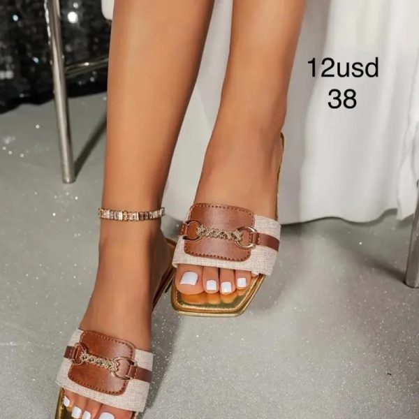 Sandalias