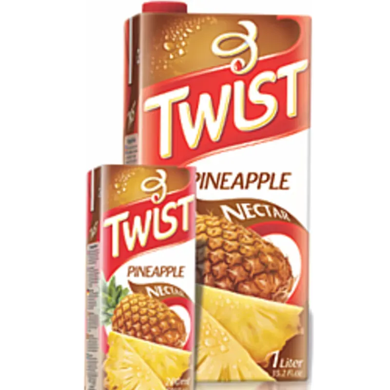 Jugo de caja de 1L naranja y piña