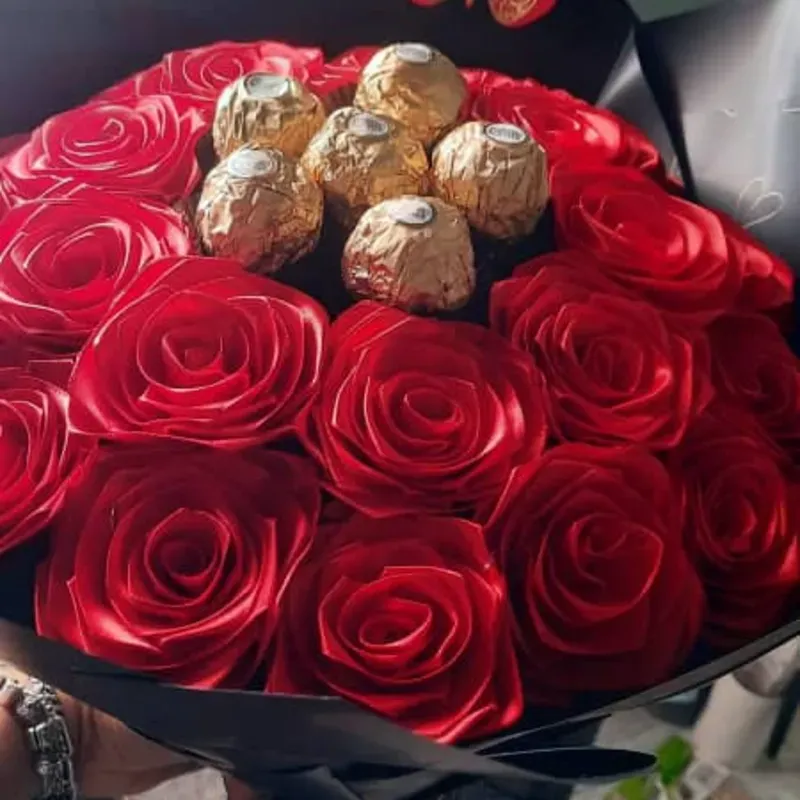 Ramo Promesa en Pétalos✨️