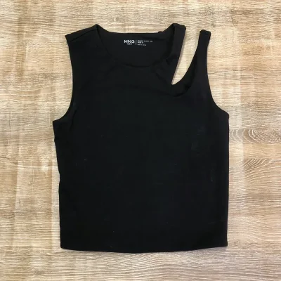 Blusa Mango color negro