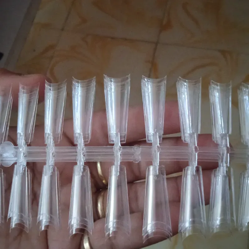 Tirillas de 24 uñas