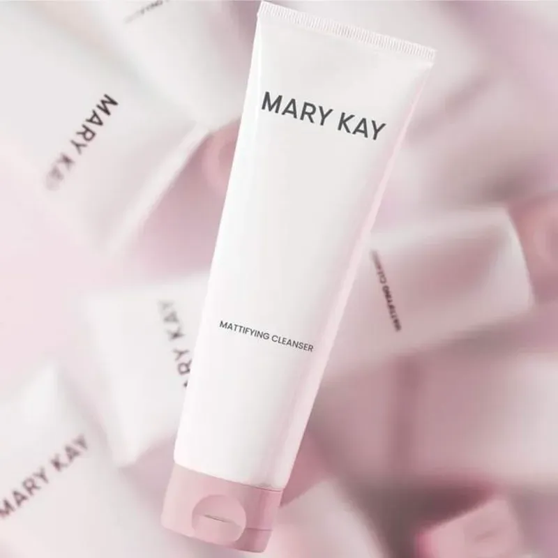 Limpiadora facial matificante MK ( piel mixta-grasa)