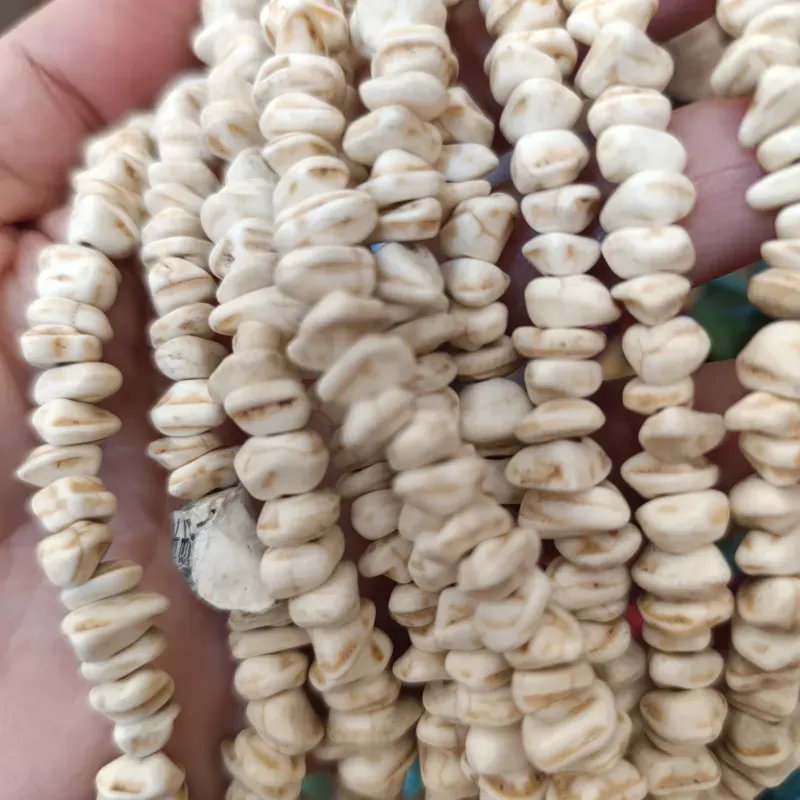 Chyps de piedra turquesa blanca