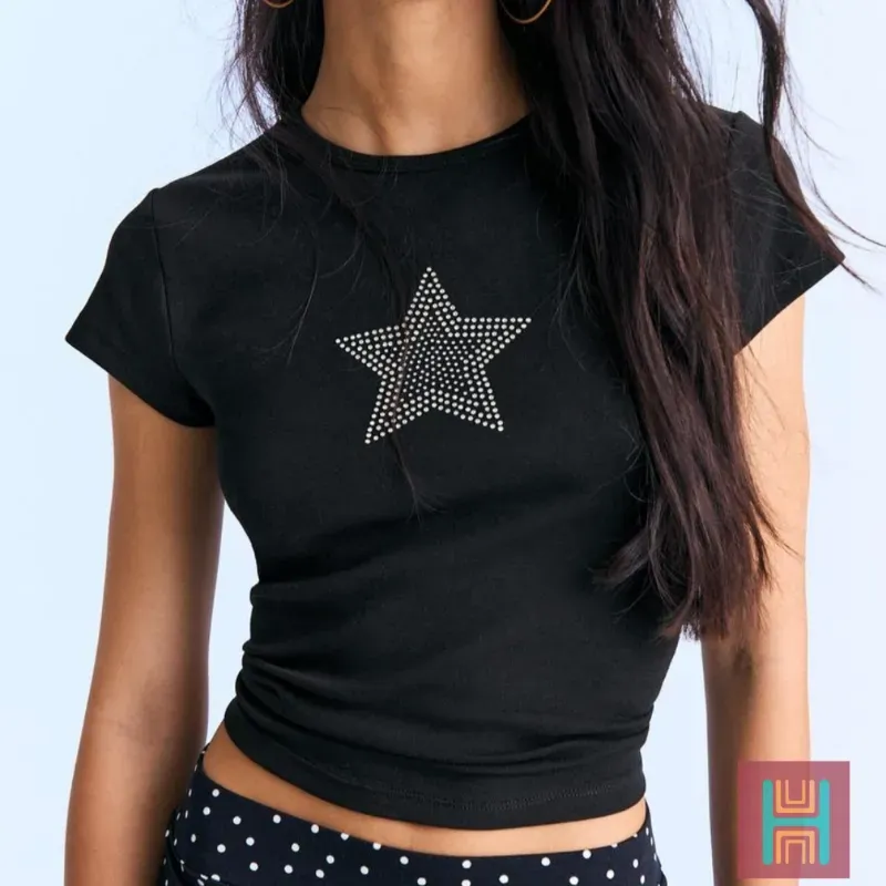 CAMISETA BRILLOS NEGRO 0023