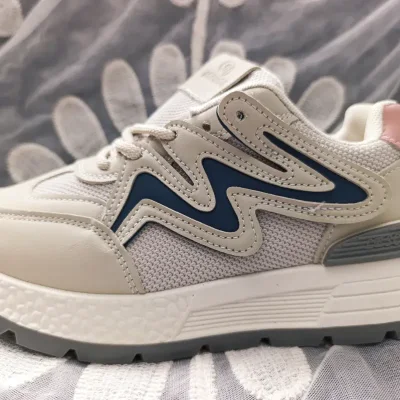 Zapatilla para dama