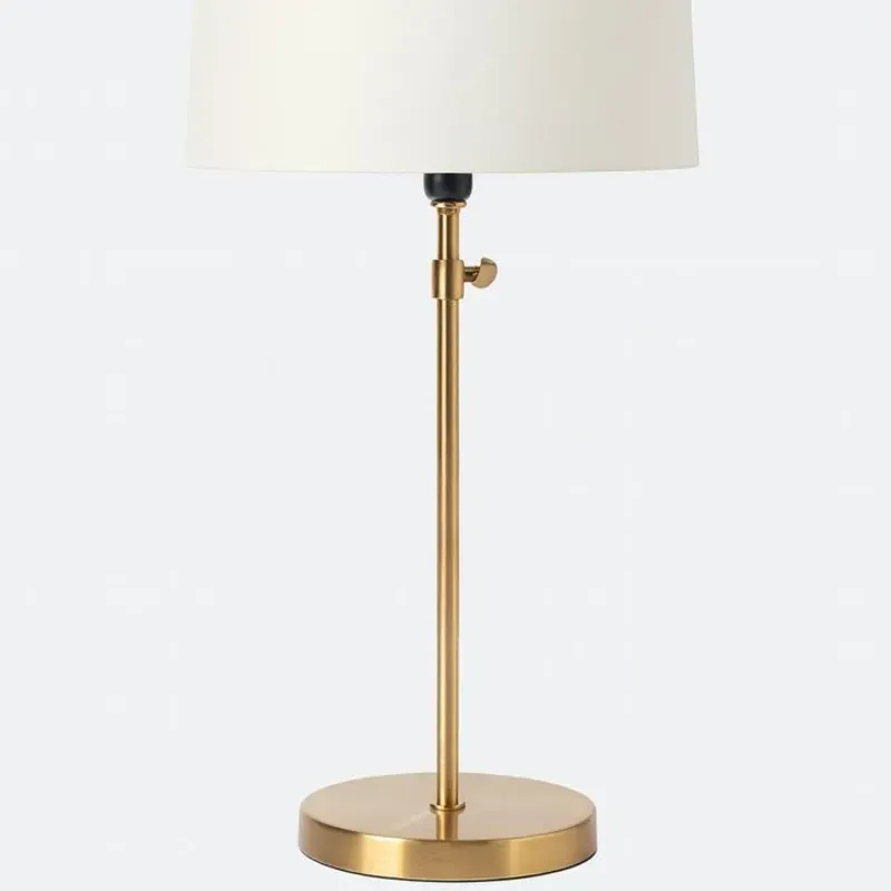 Lampara de mesa - Cuerpo dorado