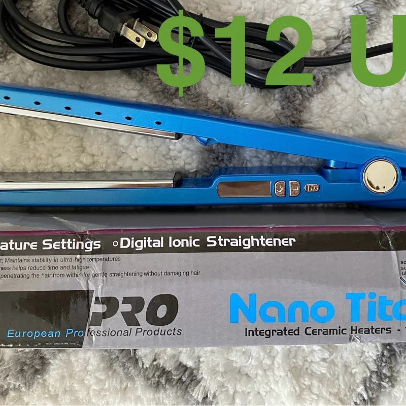 Plancha de pelo de titanium 450grados $12 USD