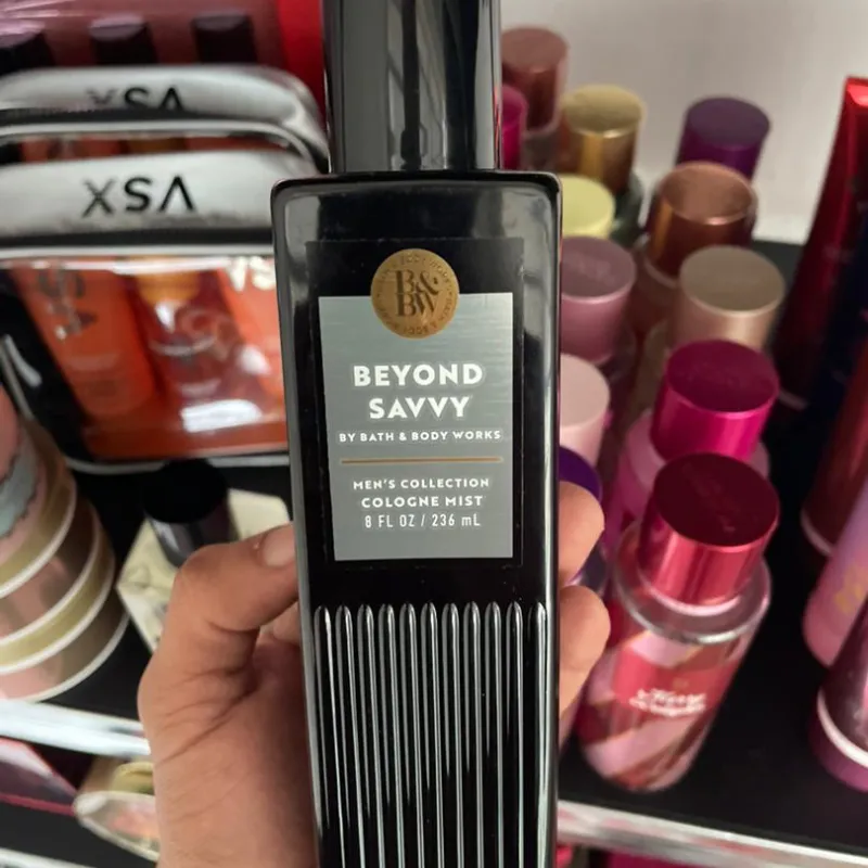 Colonia Beyond (fragancia masculina )