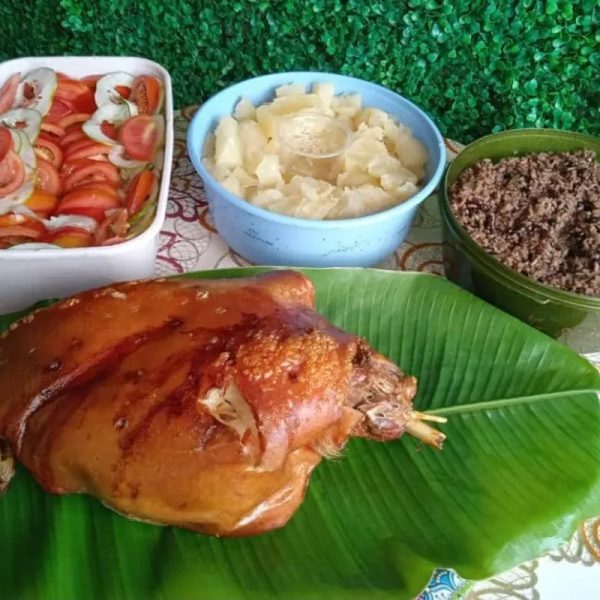 Pernil de Cerdo Asado. Cena Completa!! 