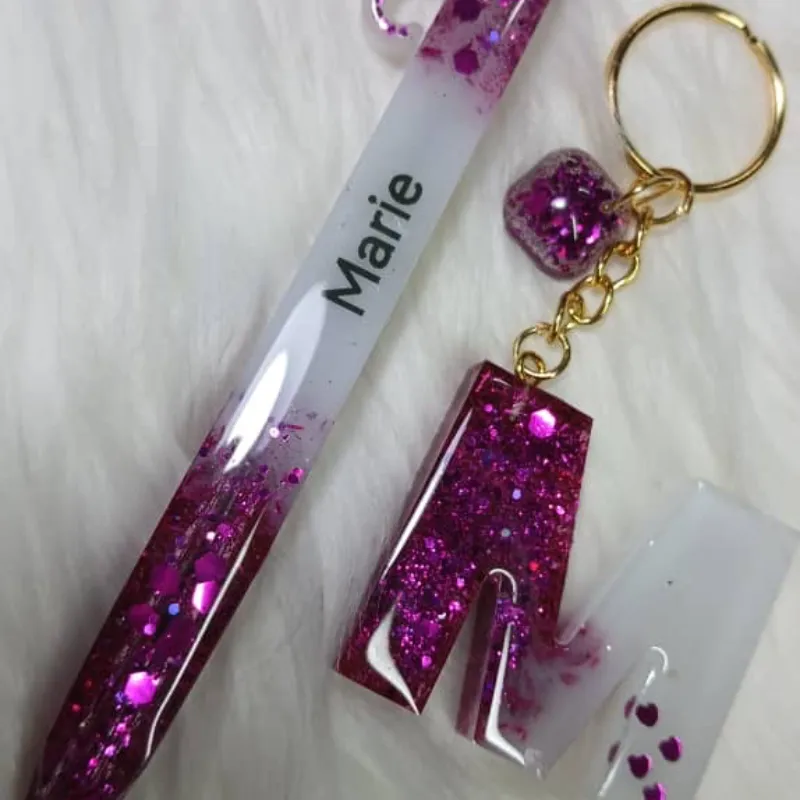 Bolígrafo y Llavero