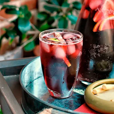TINTO DE VERANO