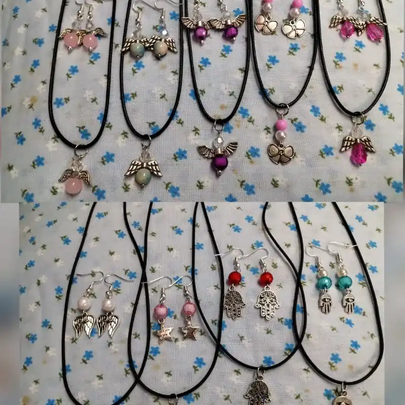 Combo de collar con pendientes