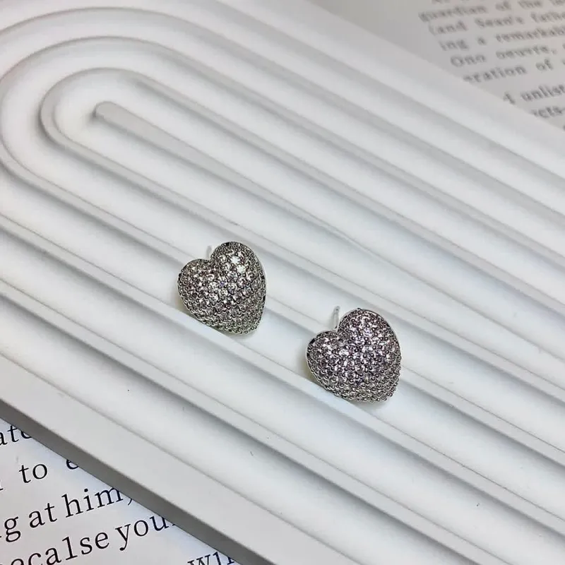 Aretes corazón pave