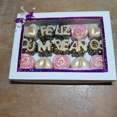 Rosas y  Corazones Feliz Cumpleaños