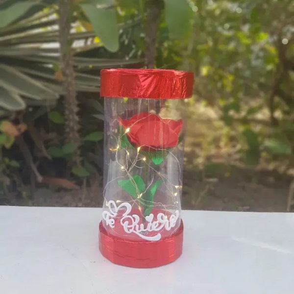 Caja de acetato con rosa
