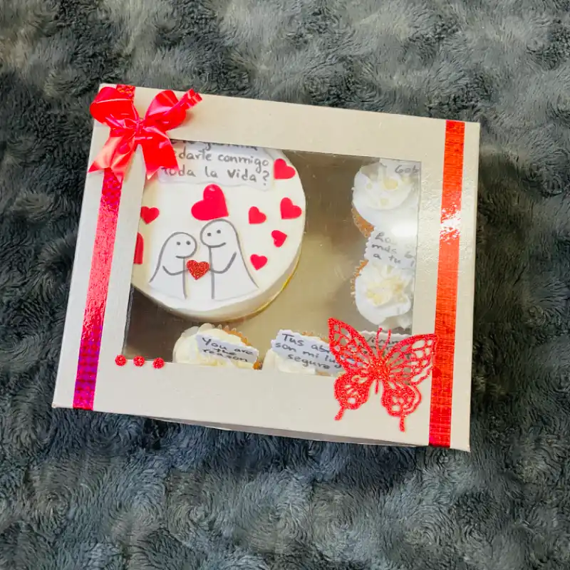 Minicake en caja de cartón