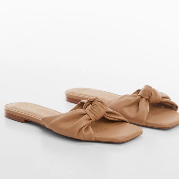 Sandalias Planas Nudo