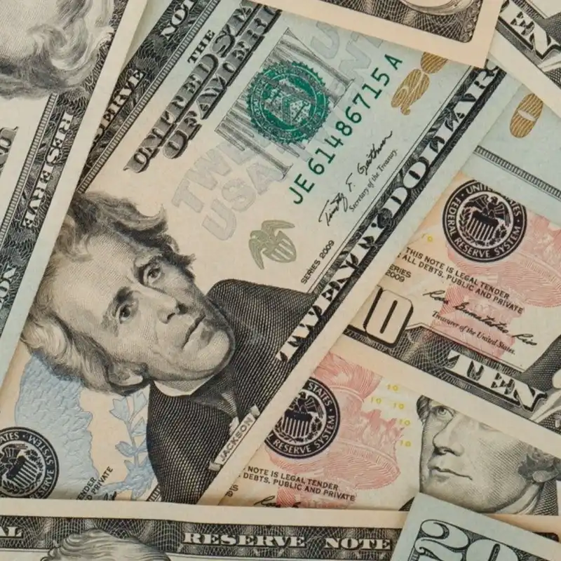 Remesas menores de 50.