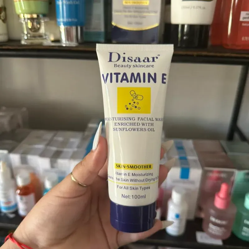 Vitamin E Moisturising Facial Wash