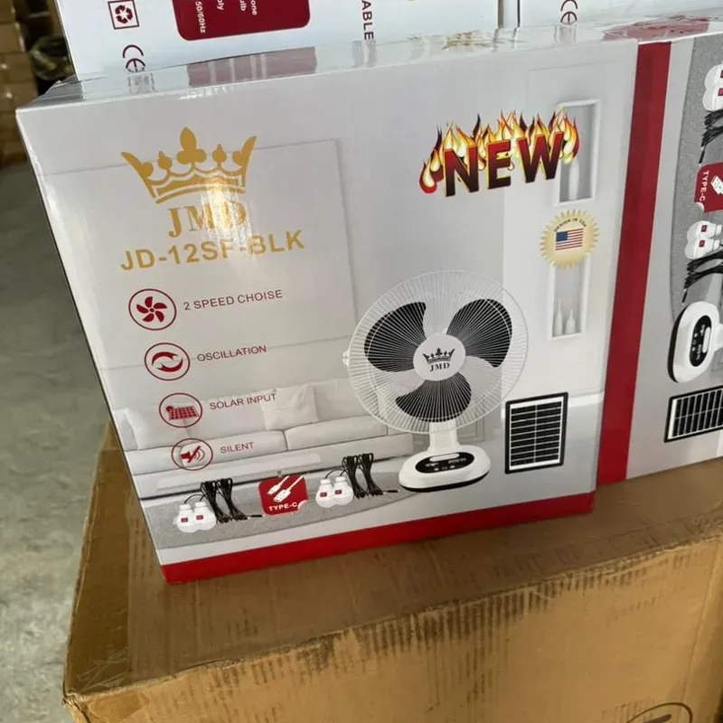 Ventilador recargable de mesa eléctrico y solar (12 pulgadas)