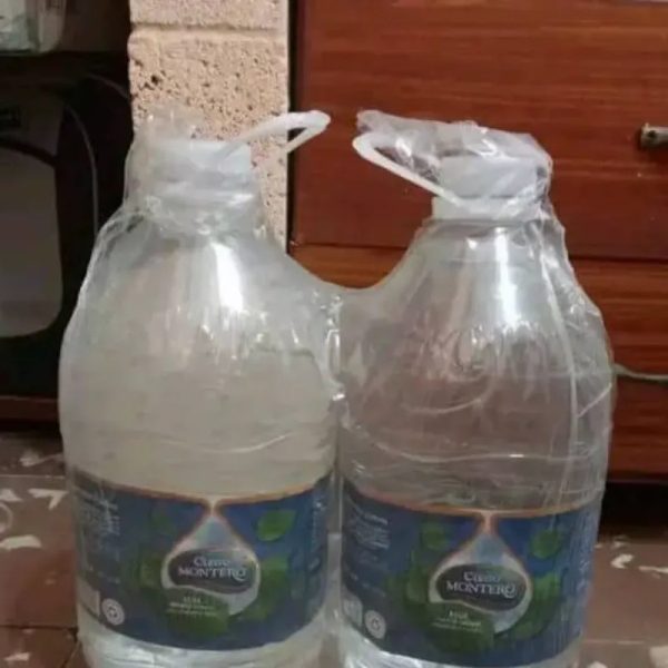 Agua mineral