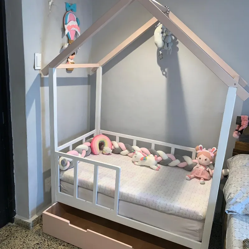 Cama cuna estilo Montessori