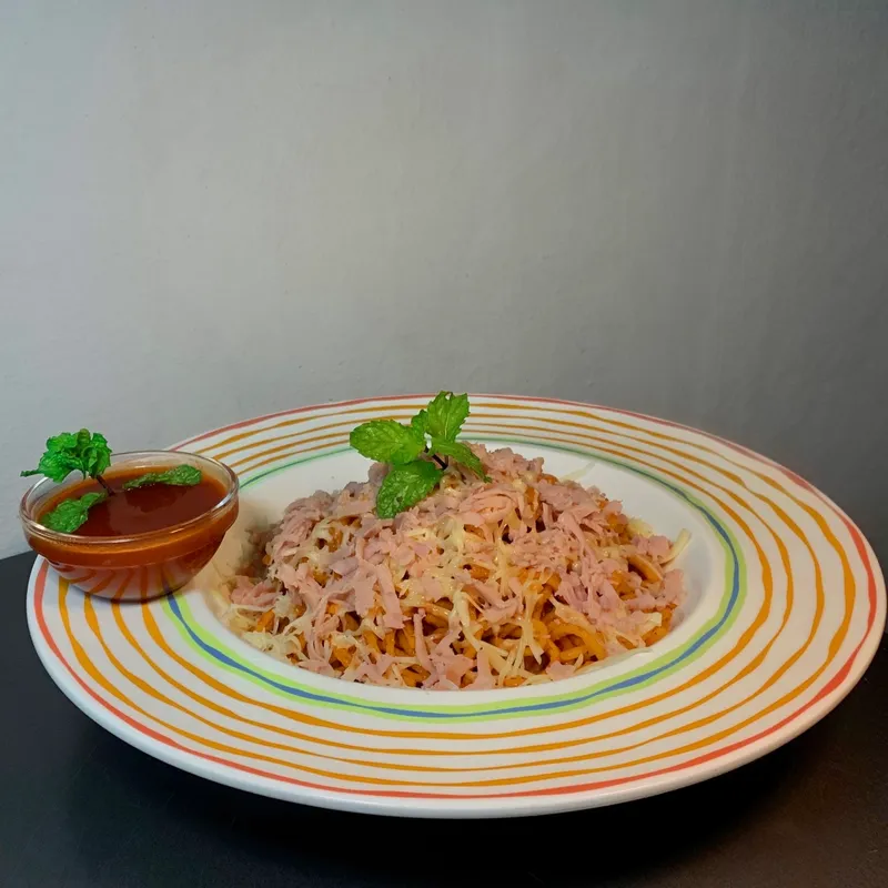 Spaguetti de Jamón y Queso