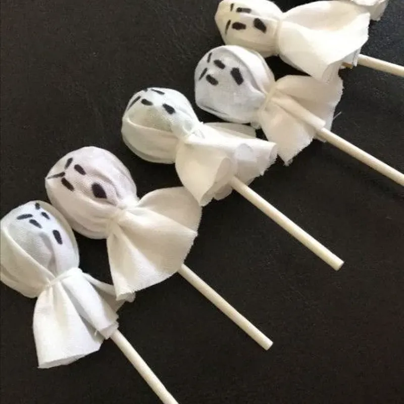Chupa chups fantasmas