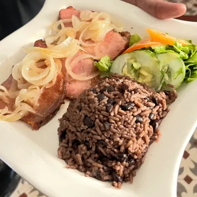 Lomo Ahumado Encebollado