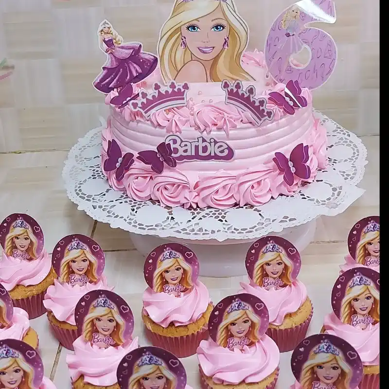 Combo torta 22 cm + 12 cupcakes