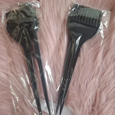 Peine y brocha para tinte