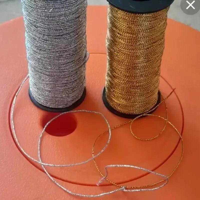 Hilo Navideño plata  y dorado