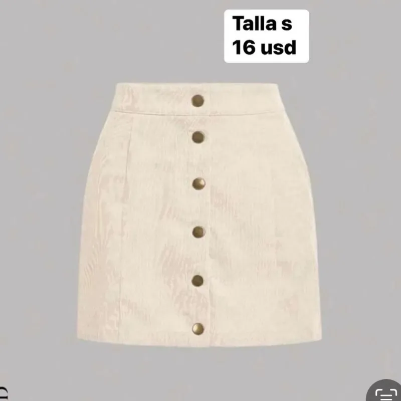 Saya de broches color beige talla s