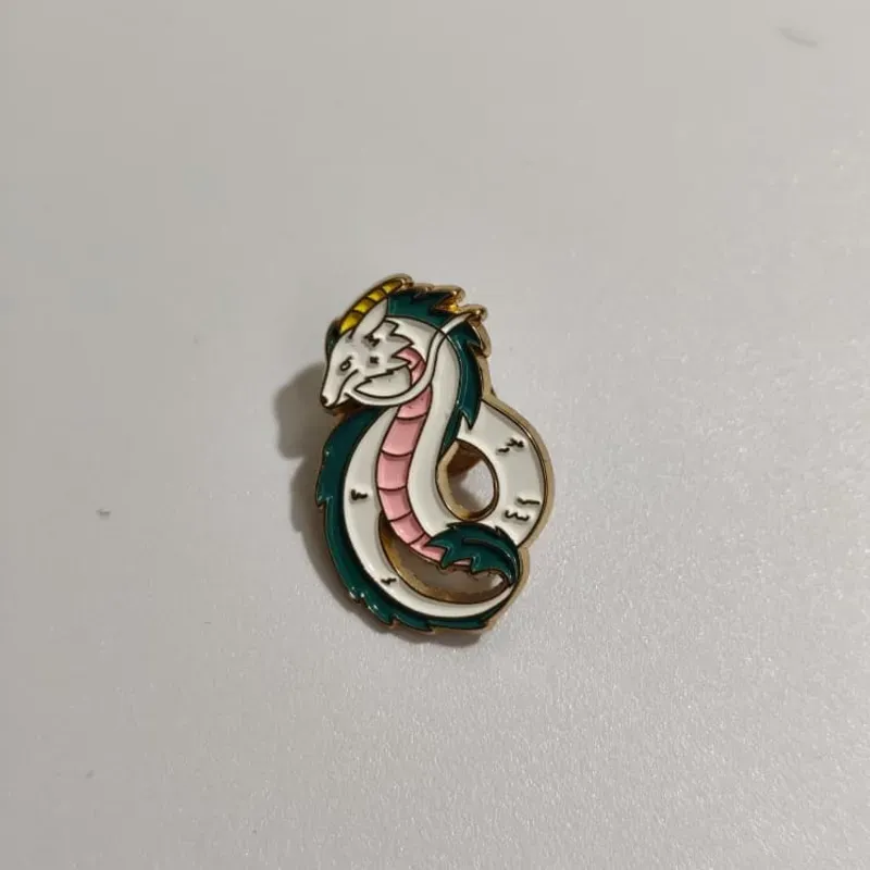 PIN VIAJE DE SHIHIRO 1