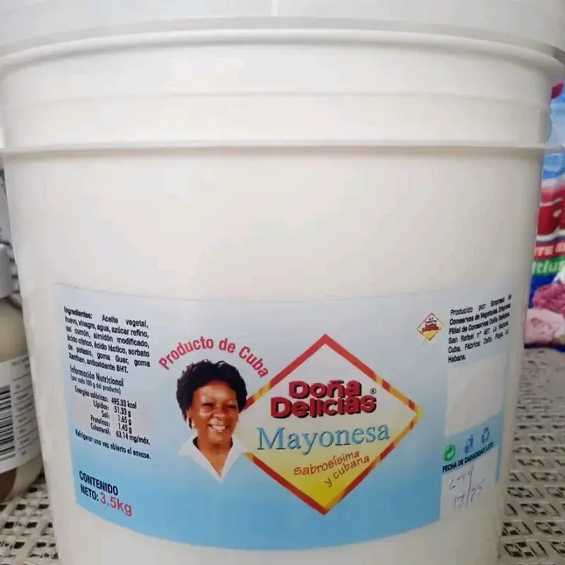 Cubeta de mayonesa