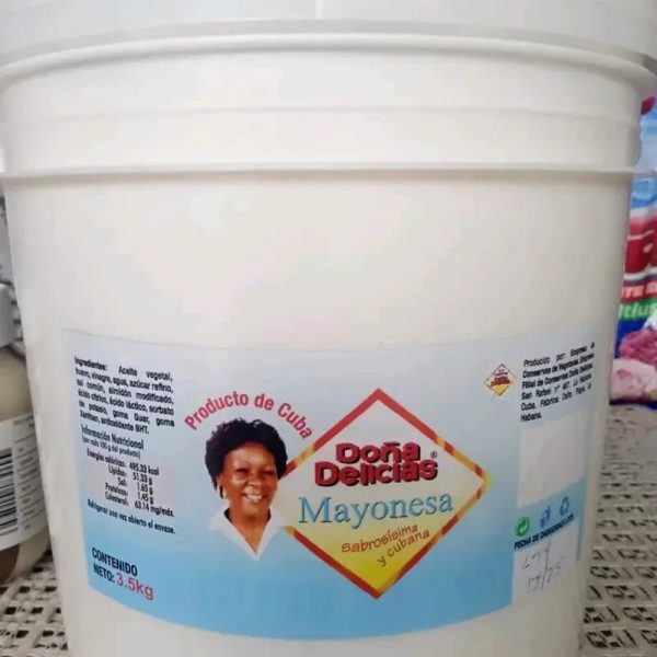 Cubeta de mayonesa