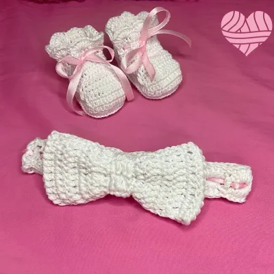 Set de zapatitos y cintillo