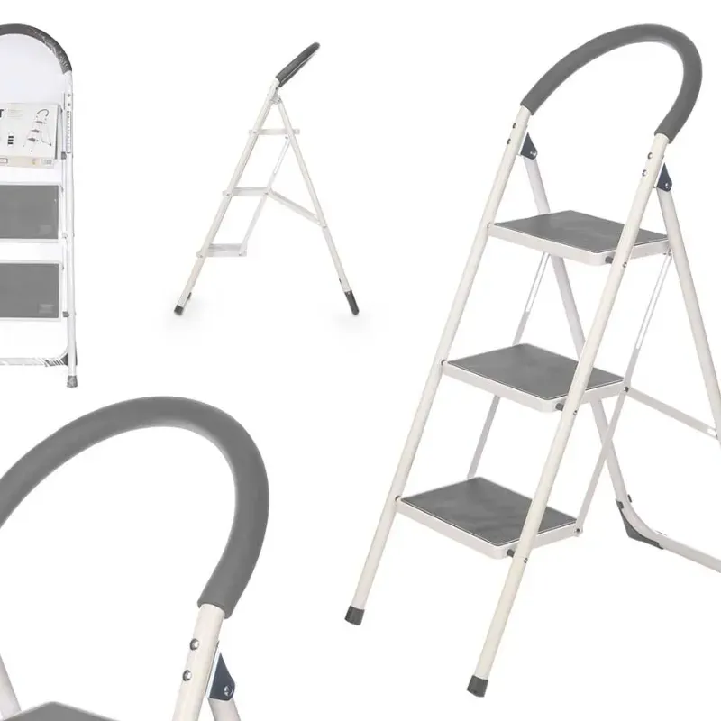 Escalera de metal de 3 escalones gris