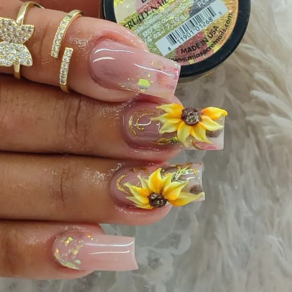 Relieve bajo en 2 uñas