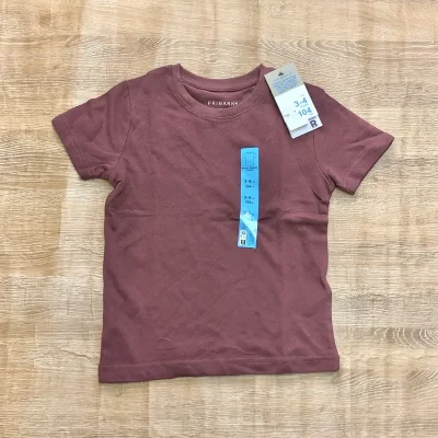 Pulóver color rojo vino