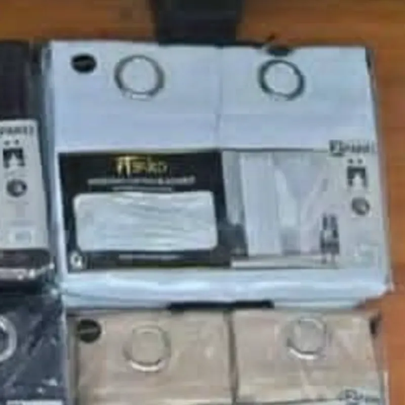 Cortina tapasol  con borlas [ blanca ]